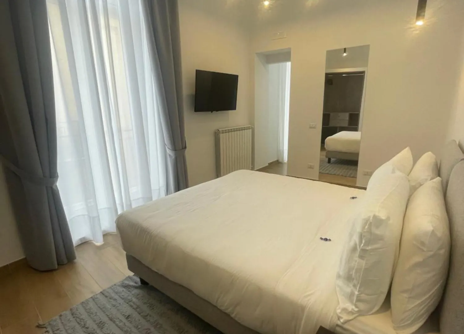Guest house 4Heavens_Naples Hotel